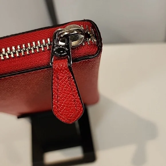 Coach Accordian Zip Wallet - Picture 7 of 9